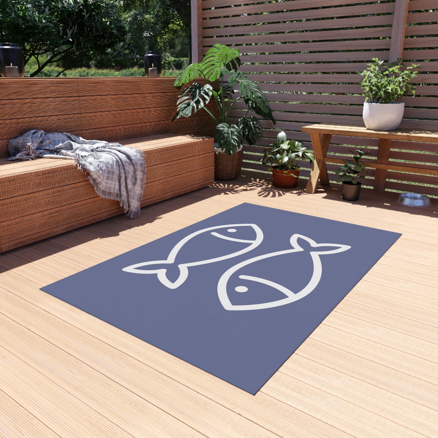 Chenille Outdoor Rug with No-Skid Backing Cozy Fishy Outdoor Carpet Patio Decor Gazebo Rug Pool Area Decor Outdoor Kitchen Carpet