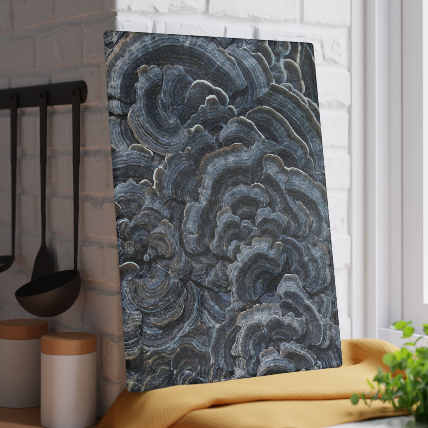 Kitchen Decor Glass Cutting Board Serving Tray with Mushroom Design Cutting Board Gift for Home Cook Charcuterie Board