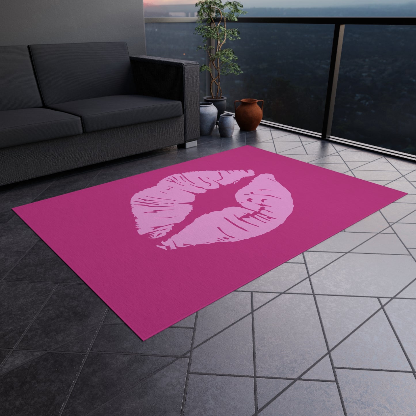 Chenille Outdoor Rug with No-Skid Backing Cozy Kissy Lips Outdoor Carpet Patio Decor Gazebo Rug Pool Area Decor Outdoor Kitchen Carpet