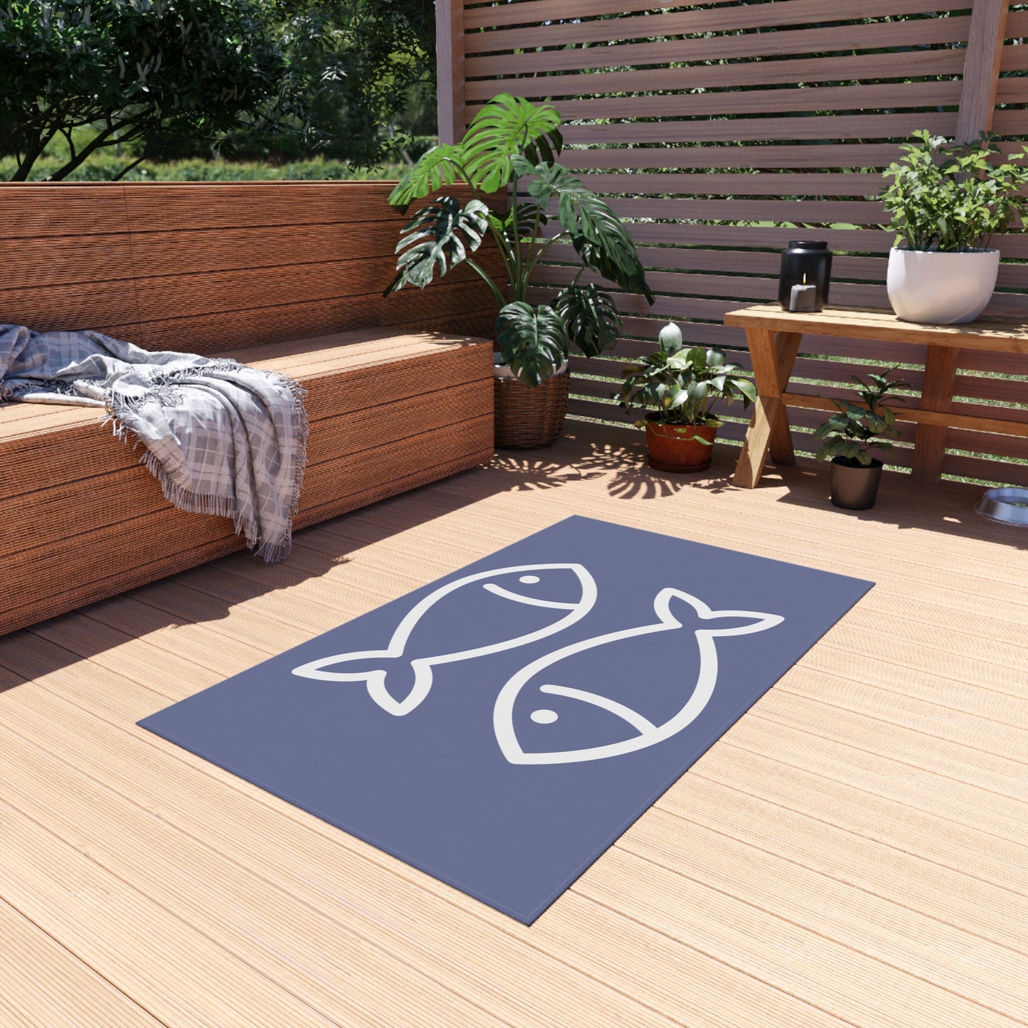 Chenille Outdoor Rug with No-Skid Backing Cozy Fishy Outdoor Carpet Patio Decor Gazebo Rug Pool Area Decor Outdoor Kitchen Carpet