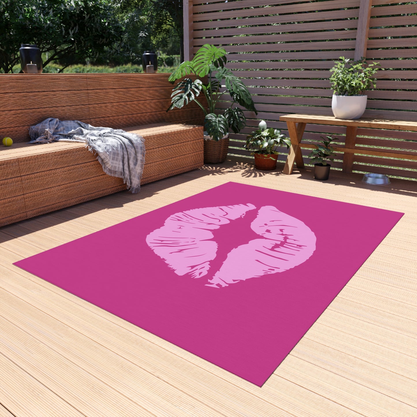 Chenille Outdoor Rug with No-Skid Backing Cozy Kissy Lips Outdoor Carpet Patio Decor Gazebo Rug Pool Area Decor Outdoor Kitchen Carpet