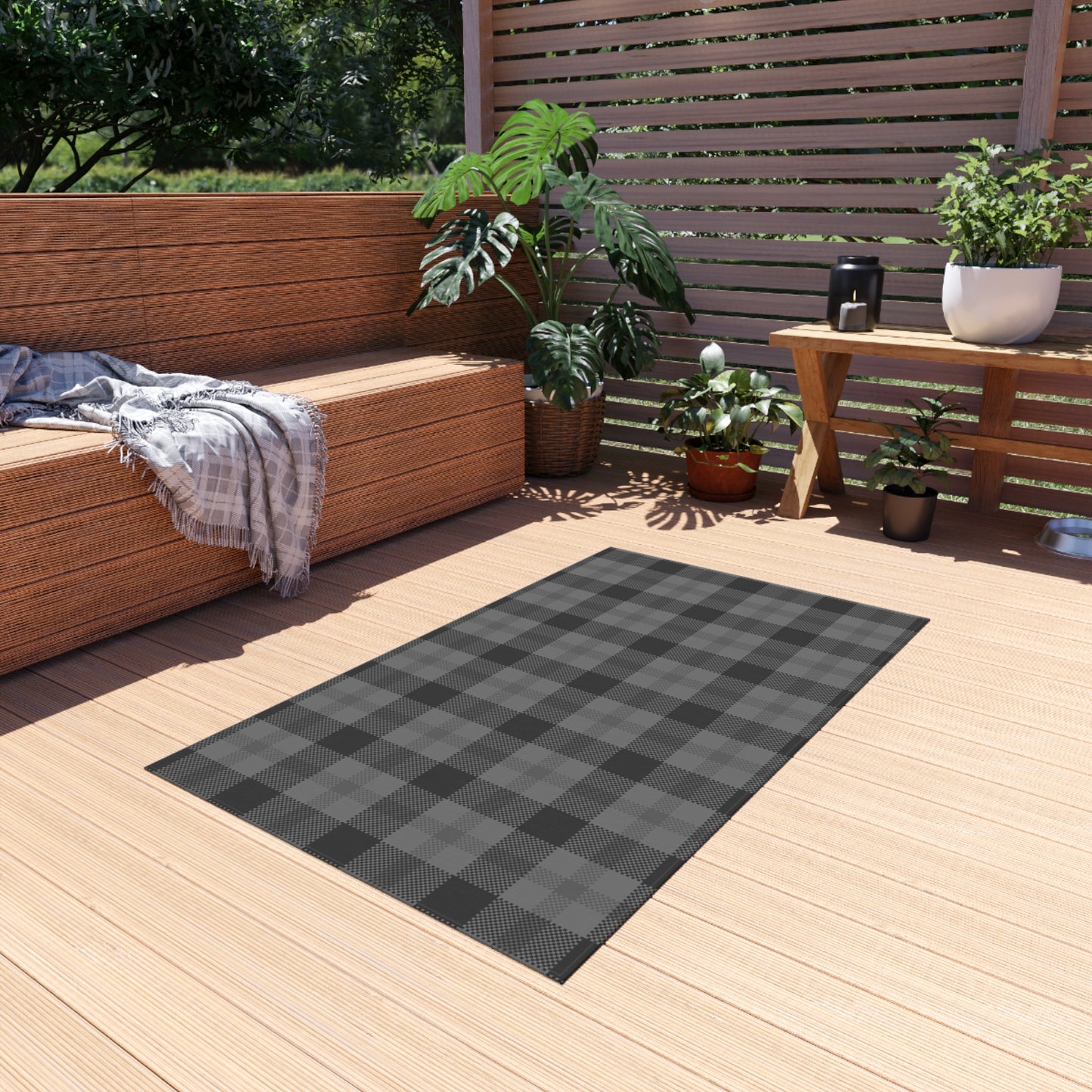 Checker Pattern Chenille Outdoor Rug with No-Skid Backing Cozy Outdoor Carpet Patio Decor Gazebo Rug Pool Area Decor Outdoor Kitchen Carpet