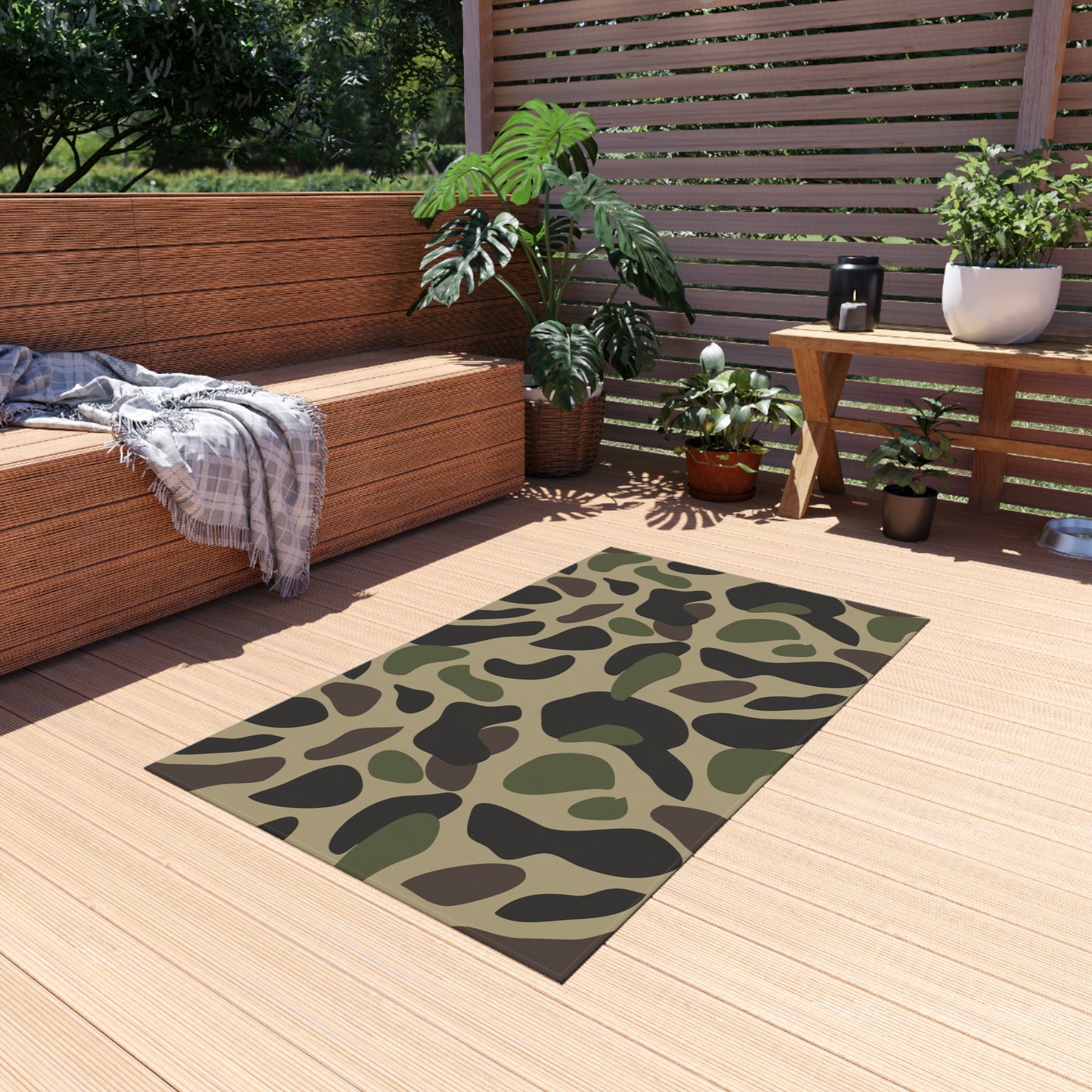 Camo Pattern Chenille Outdoor Rug with No-Skid Backing Cozy Outdoor Carpet Patio Decor Gazebo Rug Pool Area Decor Outdoor Kitchen Carpet