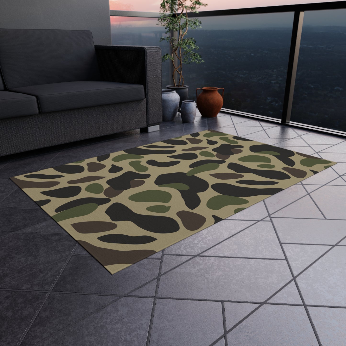 Camo Pattern Chenille Outdoor Rug with No-Skid Backing Cozy Outdoor Carpet Patio Decor Gazebo Rug Pool Area Decor Outdoor Kitchen Carpet