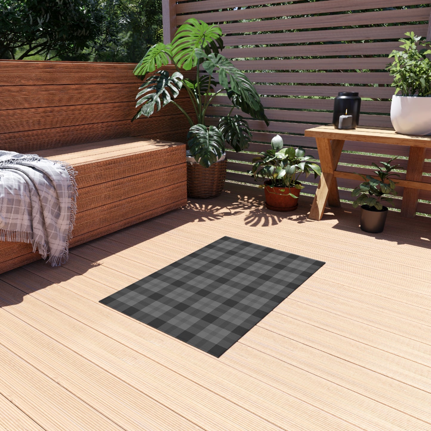 Checker Pattern Chenille Outdoor Rug with No-Skid Backing Cozy Outdoor Carpet Patio Decor Gazebo Rug Pool Area Decor Outdoor Kitchen Carpet
