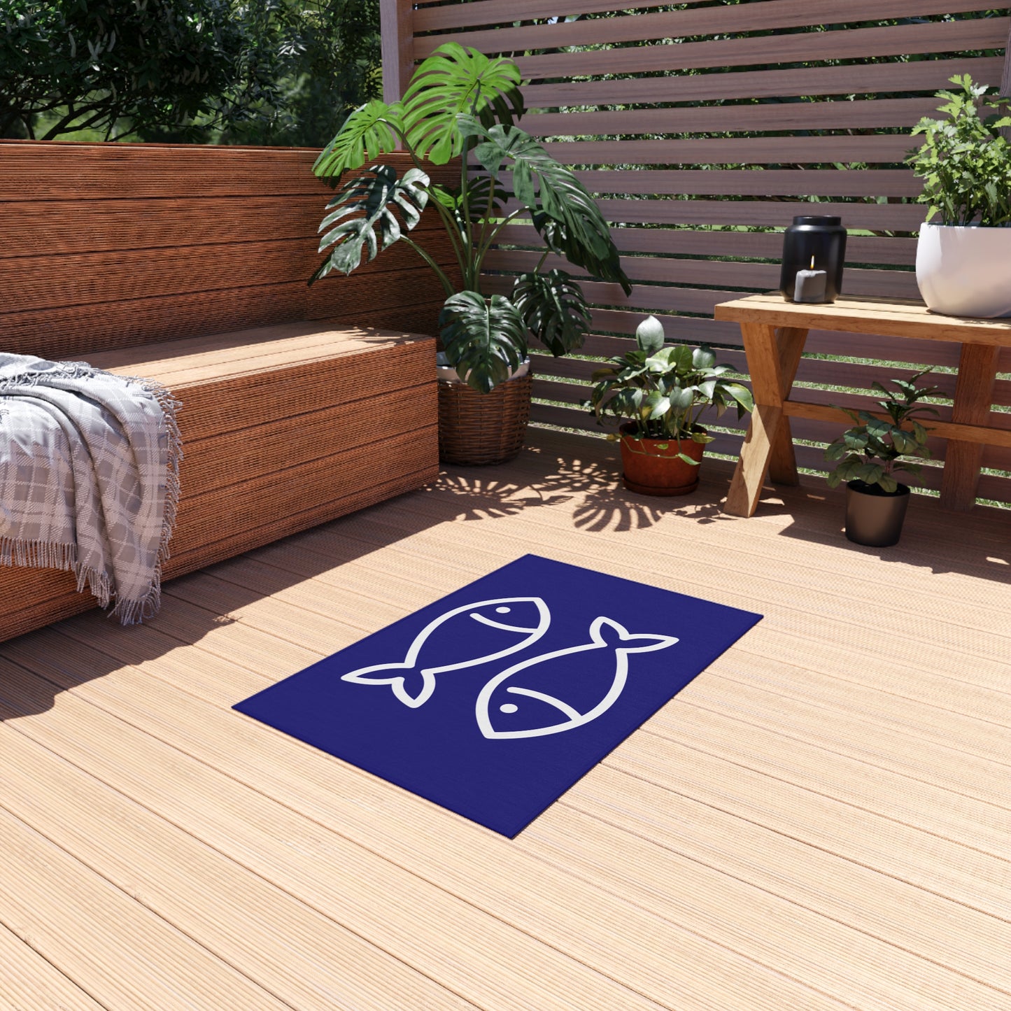 Chenille Outdoor Rug with No-Skid Backing Cozy Fishy Outdoor Carpet Patio Decor Gazebo Rug Pool Area Decor Outdoor Kitchen Carpet