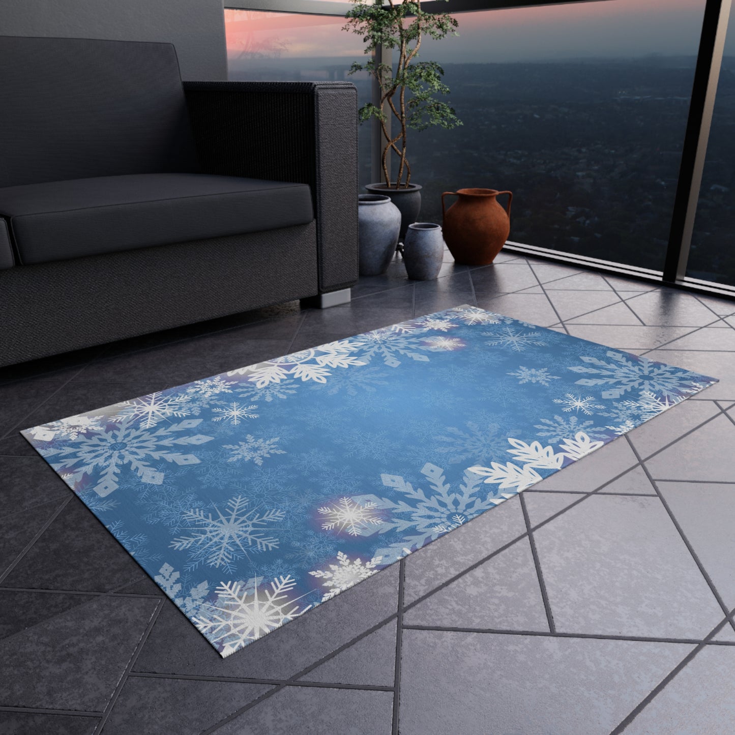 Snowflake Print Chenille Outdoor Rug with No-Skid Backing Cozy Outdoor Carpet Patio Decor Gazebo Rug Pool Area Decor Outdoor Kitchen Carpet