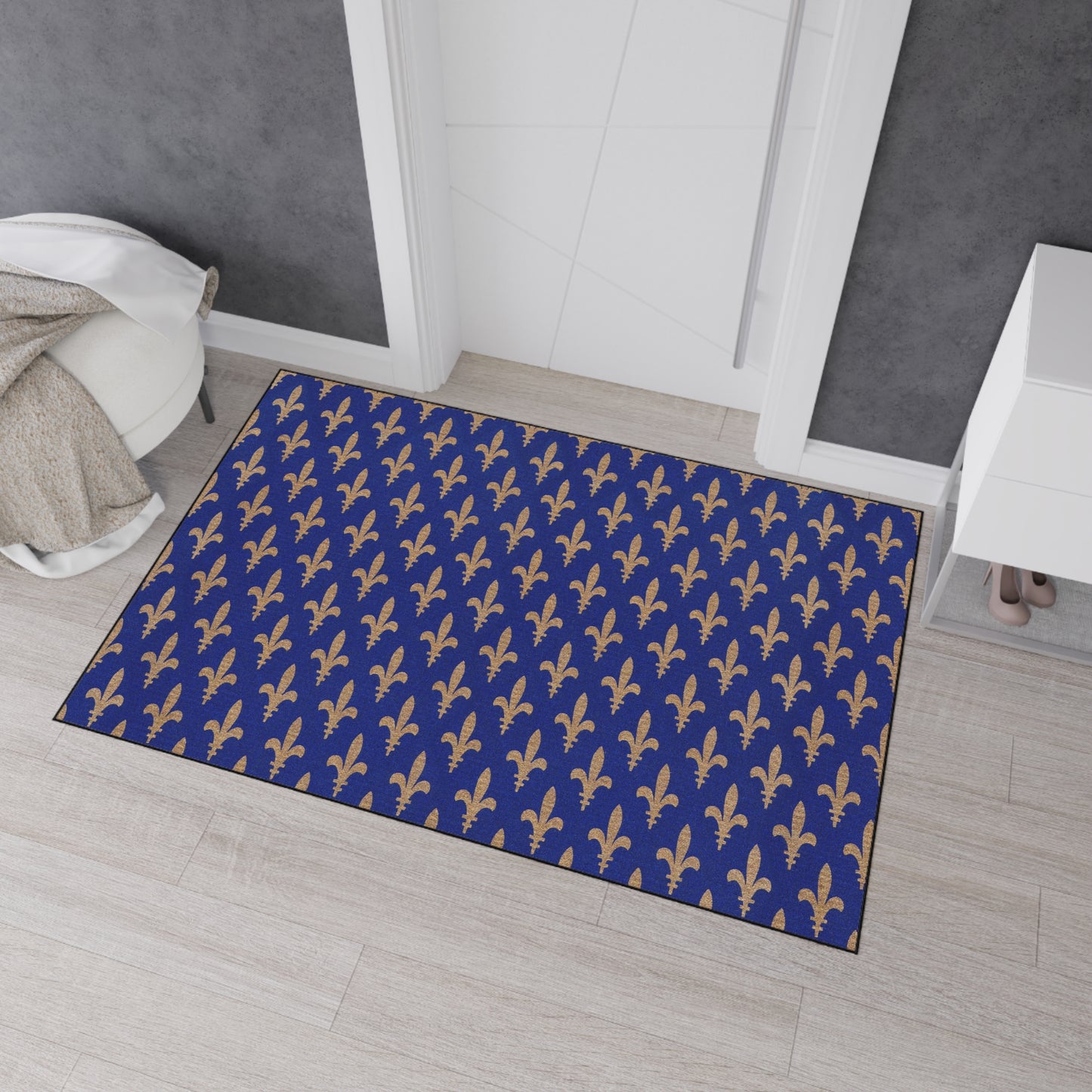 Fleur De Lis Heavy Duty Non-Slip Floor Mat Stylish Design Perfect for Entryway Kitchen Décor Garage Rug Coffee Bar Bathroom Floor Door Mat