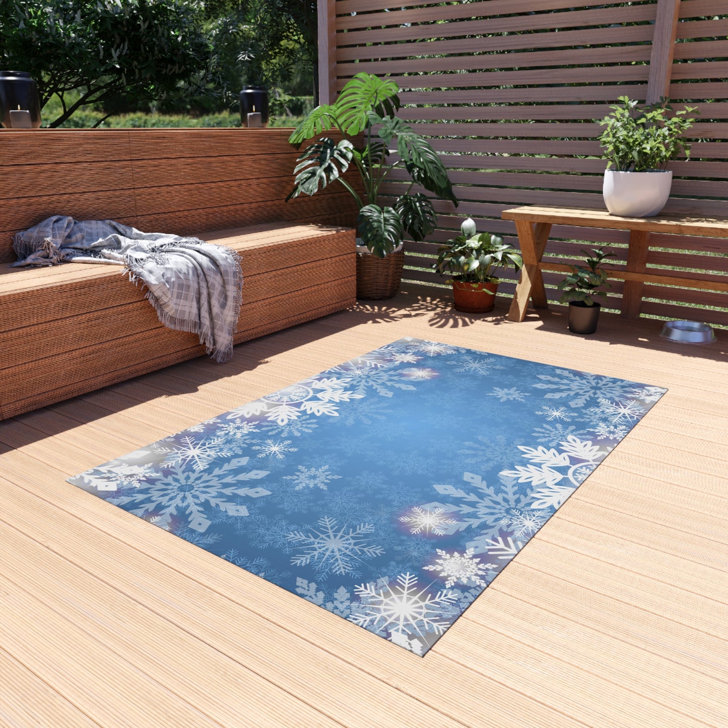 Snowflake Print Chenille Outdoor Rug with No-Skid Backing Cozy Outdoor Carpet Patio Decor Gazebo Rug Pool Area Decor Outdoor Kitchen Carpet