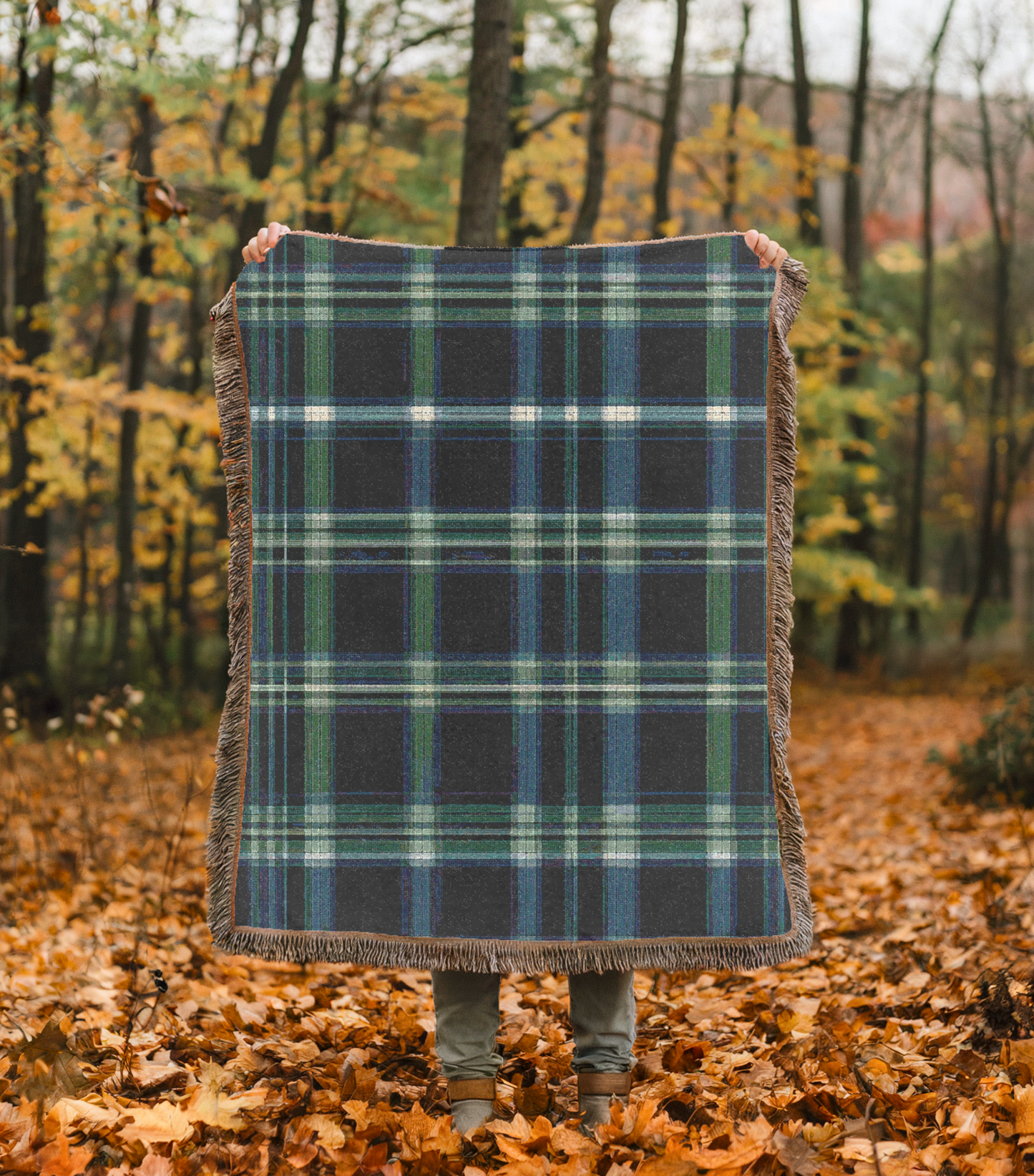 Tartan Plaid Design Cozy Reading Throw for Book Lovers Cotton Woven Fringed Picnic Blanket Wall Art